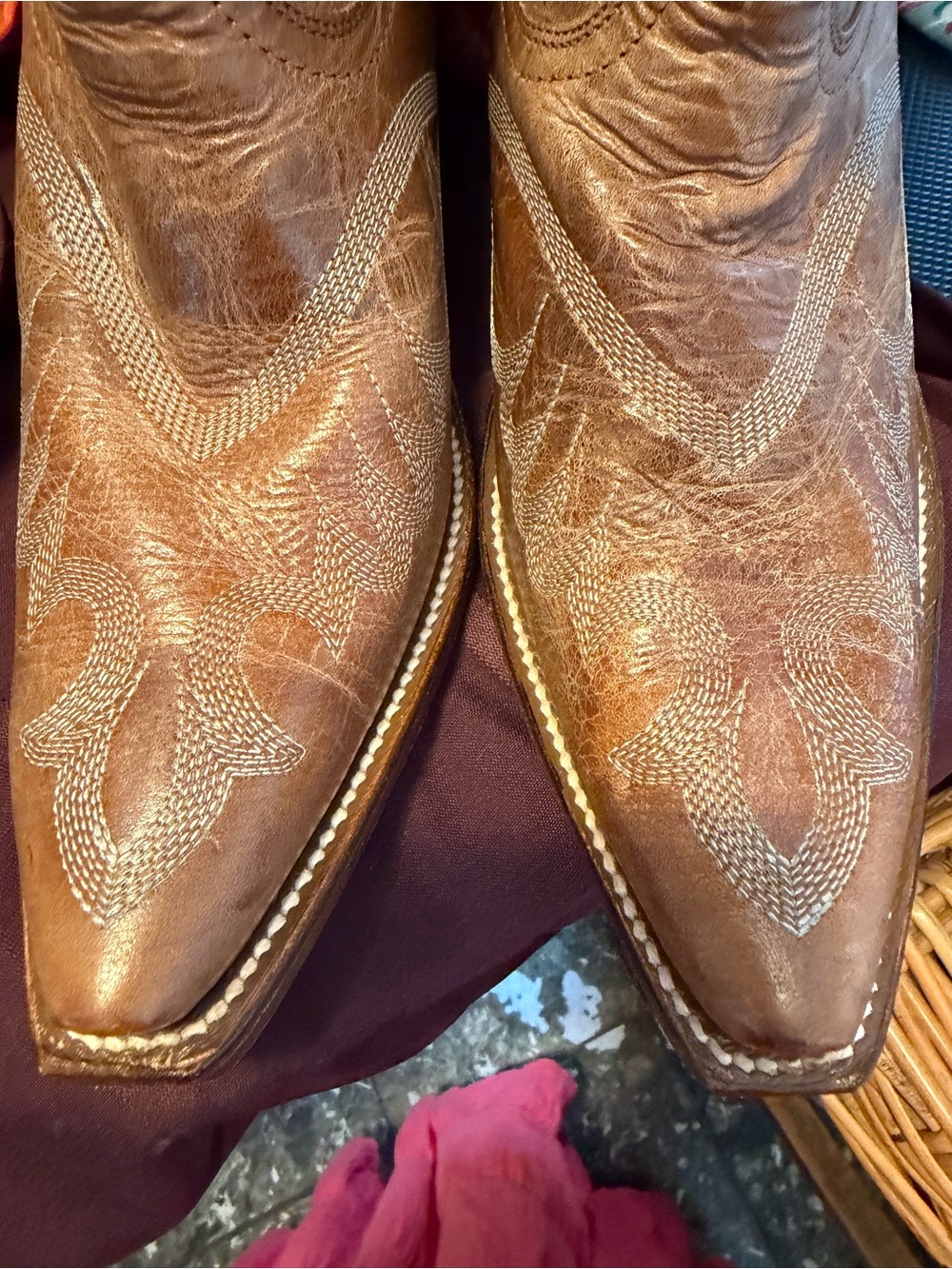 Shyanne Brown Leather Pointed Toe Heeled Cowboy Boots